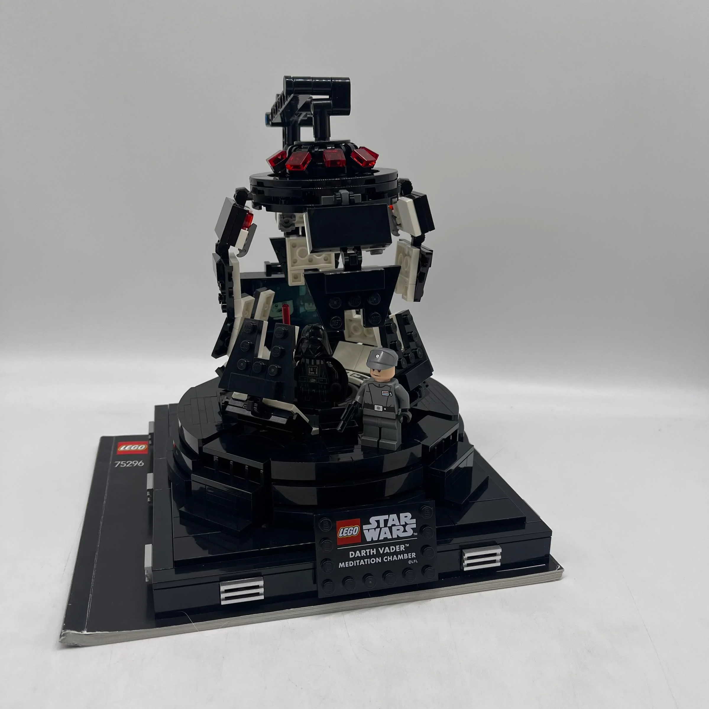 Pre-owned LEGO set sale